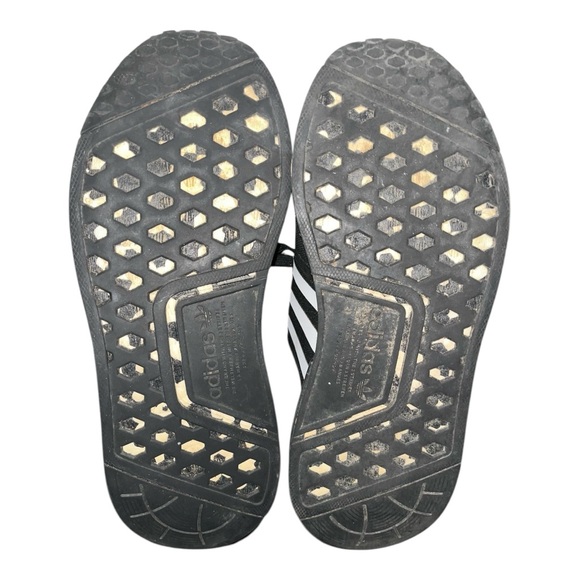 Adidas NMD_R1 Black and White Shoes - Picture 6 of 8
